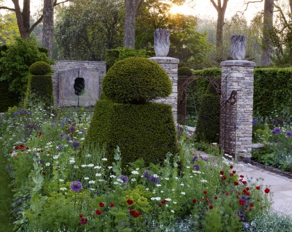 Brewin Dolphin, Best in Show, Chelsea Flower Show, Gold Medal, Cleve West, garden design, contemporary garden design, formal garden, garden designers surrey, garden designers london, garden sculpture